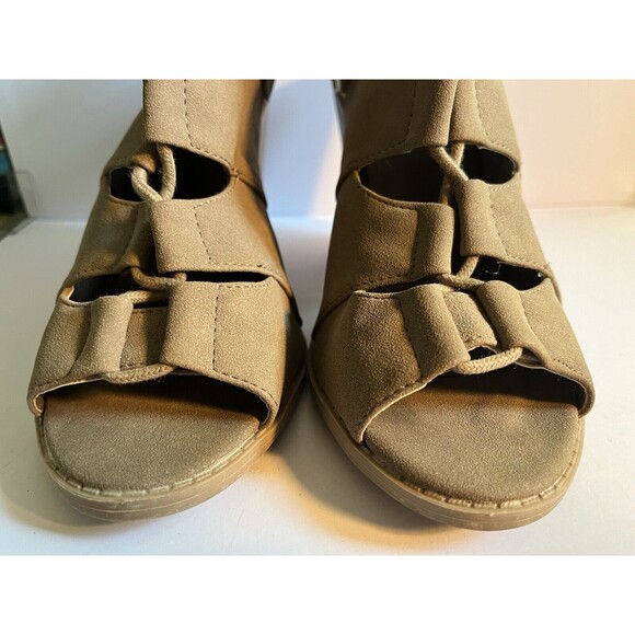 Qupid Women's Gladiator Block Heels Lace Up Peep Toe Ankle Tan Size 8.5 - Picture 2 of 8